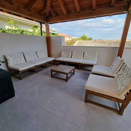Paro Villa *